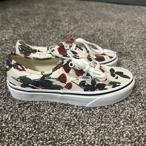 Vans Classic Red Roses Sand White Womens 5